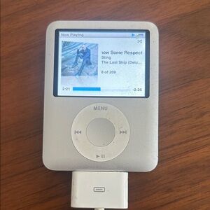 Apple Silver Ipod Nano 3rd generation used